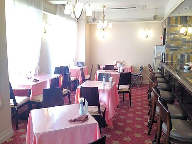 Creston Hotel image