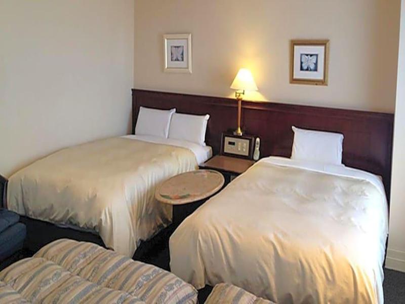 Creston Hotel image