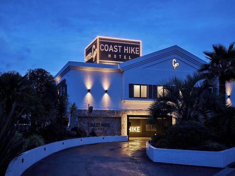 Coast Hike Hotel - Adults Only image