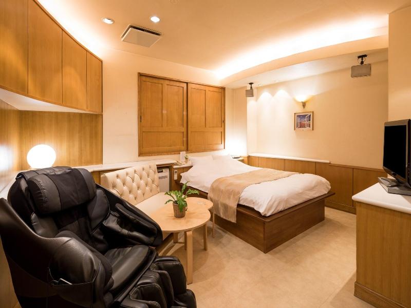 Coast Hike Hotel - Adults Only image