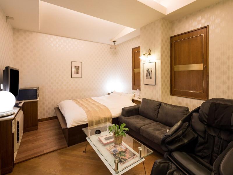 Coast Hike Hotel - Adults Only image