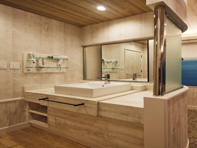Coast Hike Hotel - Adults Only image