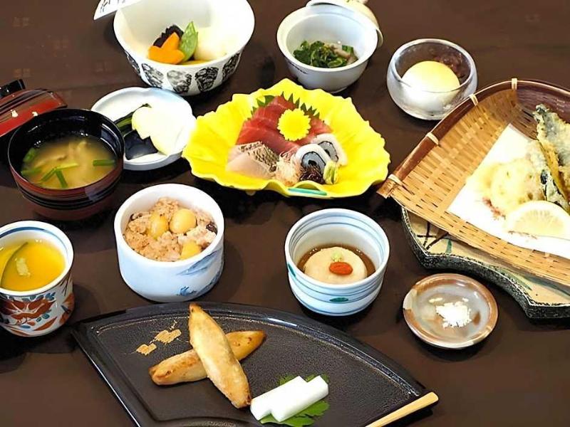 Hotel Grand Fuji image