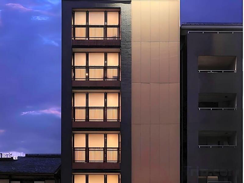 Marutamachi Crystal Hotel image