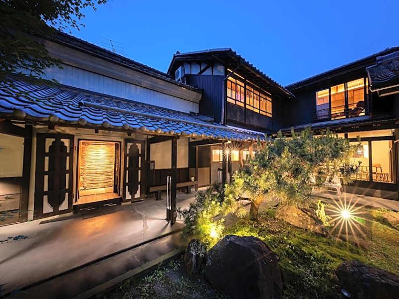Machiya Hotel Baison image