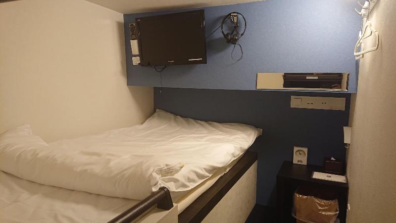 Hotel Cabin Style – Caters to Men image