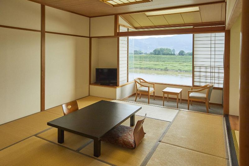 Harazuru No Mai image