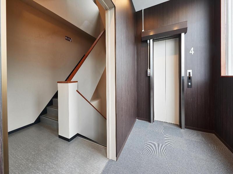 Crown Hotel Okinawa Annex image