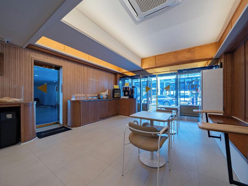 Hotel Yeogiuhtte Gwangju Station image