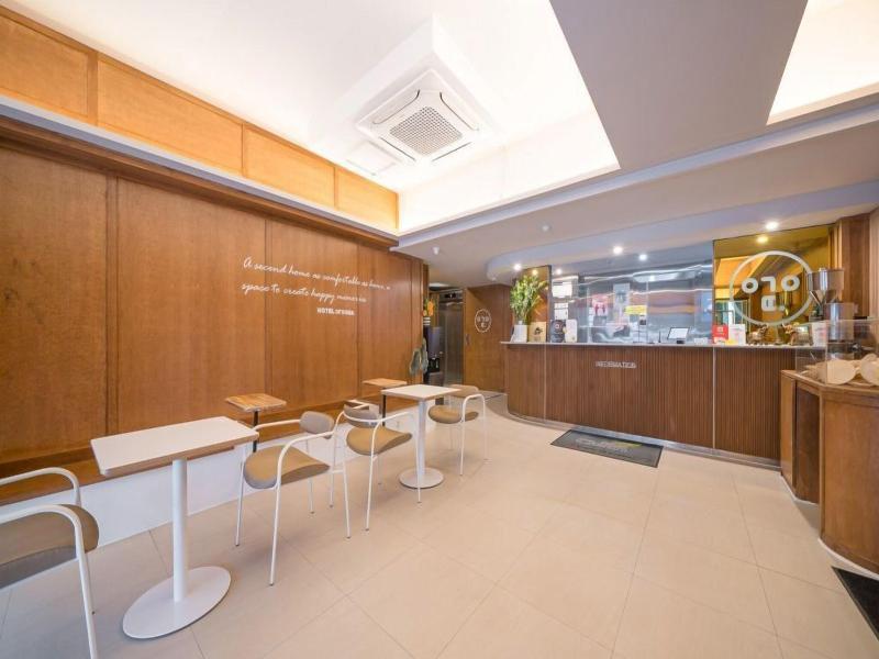 Hotel Yeogiuhtte Gwangju Station image