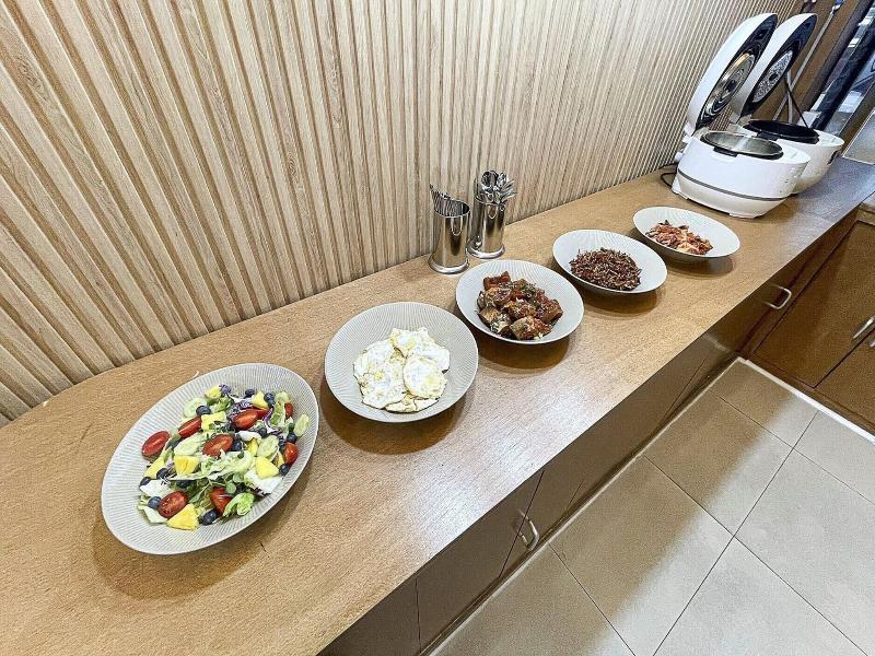 Hotel Yeogiuhtte Gwangju Station image