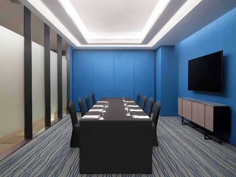 Courtyard By Marriott Suwon image