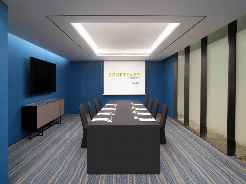 Courtyard By Marriott Suwon image