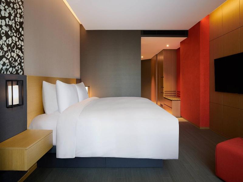 Courtyard By Marriott Suwon image