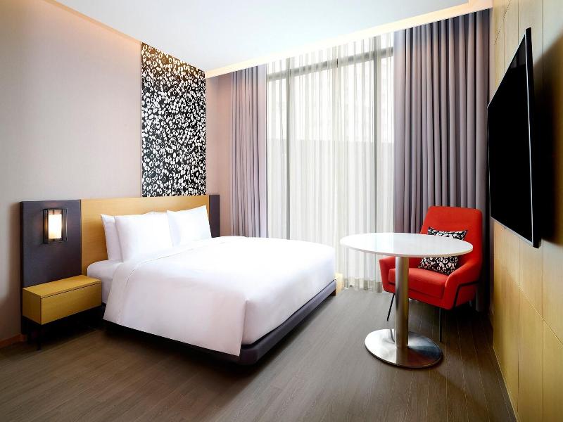 Courtyard By Marriott Suwon image