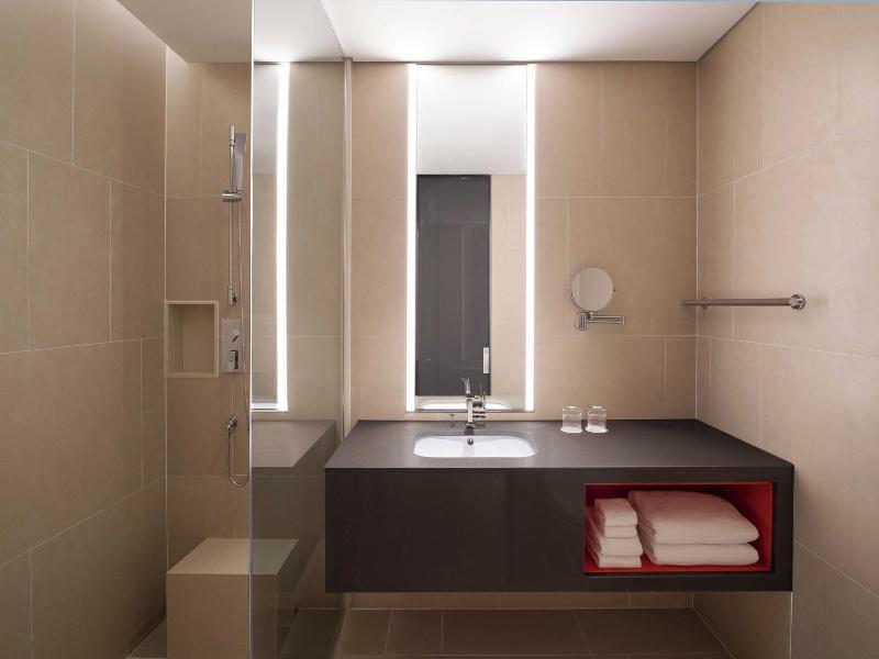 Courtyard By Marriott Suwon image