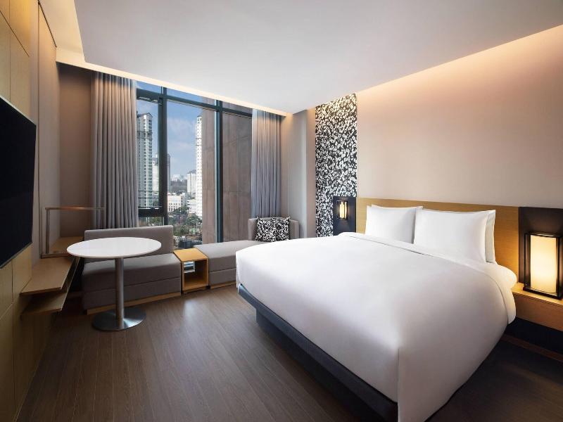 Courtyard By Marriott Suwon image