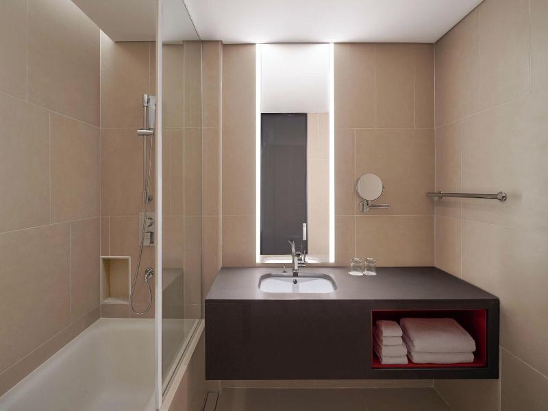 Courtyard By Marriott Suwon image