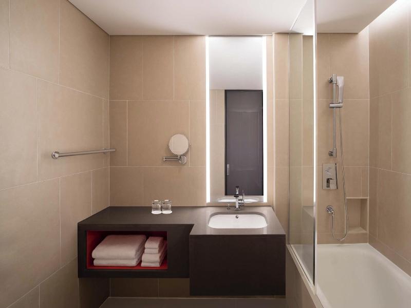 Courtyard By Marriott Suwon image