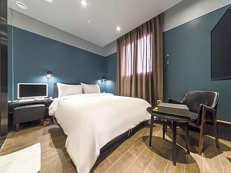 Hotel Amare image