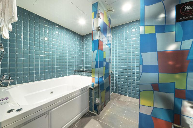 Hotel Yaja Guri Sutaek image