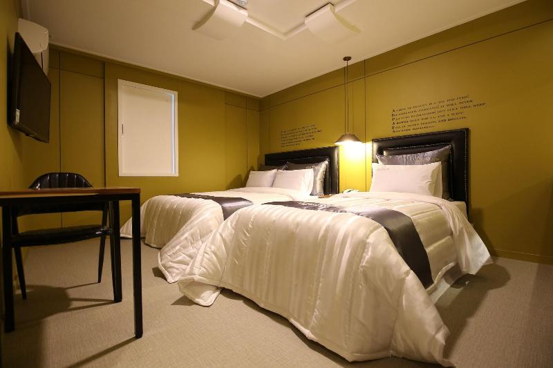 Hotel Nine — photo 44