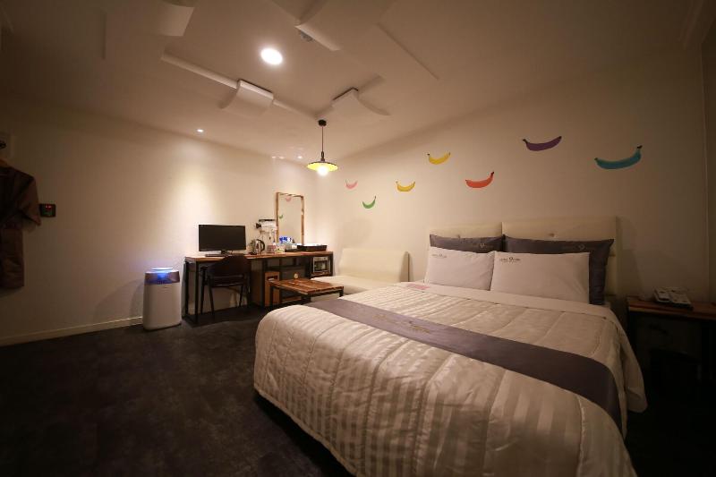 Hotel Nine — photo 35