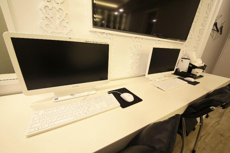 Premium Ava Hotel Sasang image