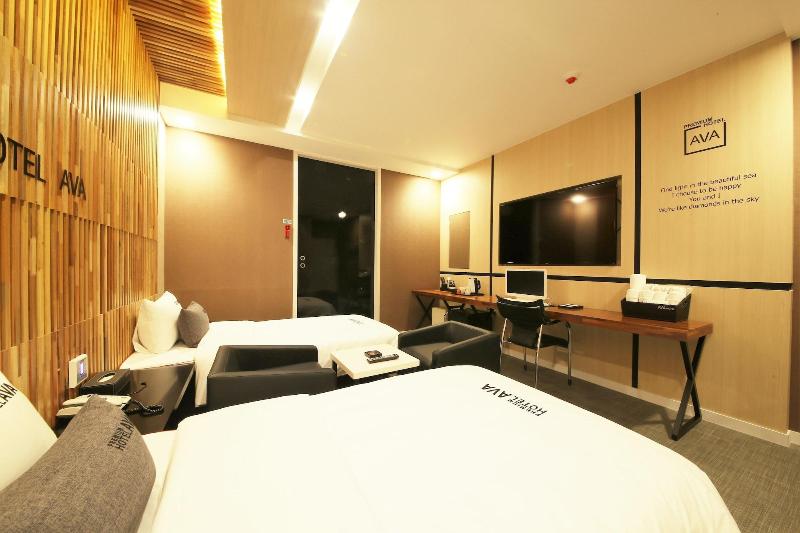Premium Ava Hotel Sasang image