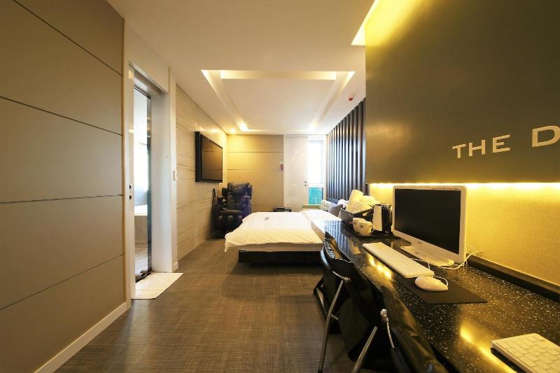 Premium Ava Hotel Sasang image