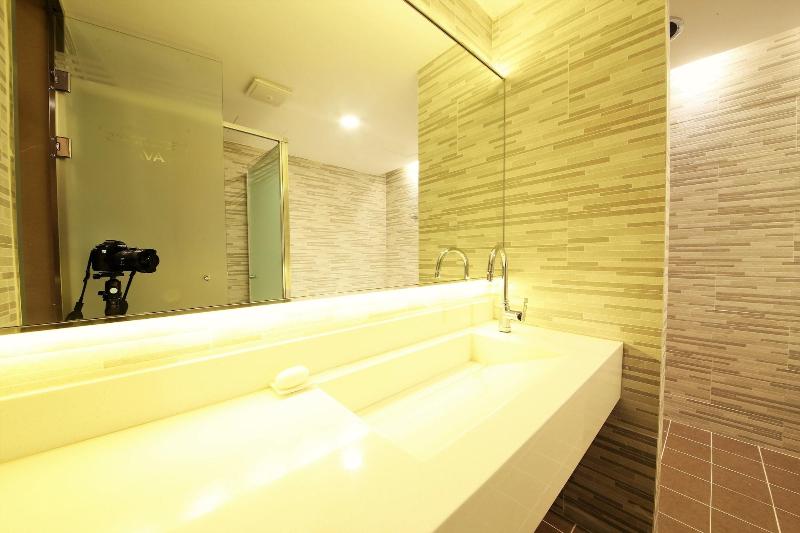 Premium Ava Hotel Sasang image