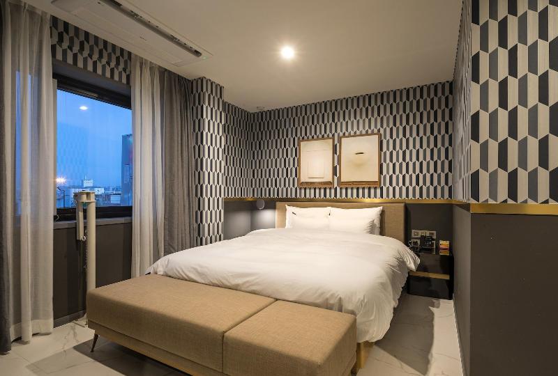 Busanjin Brown-dot hotel image
