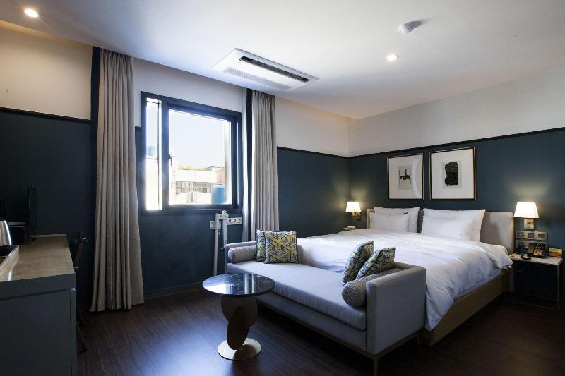Busanjin Brown-dot hotel image