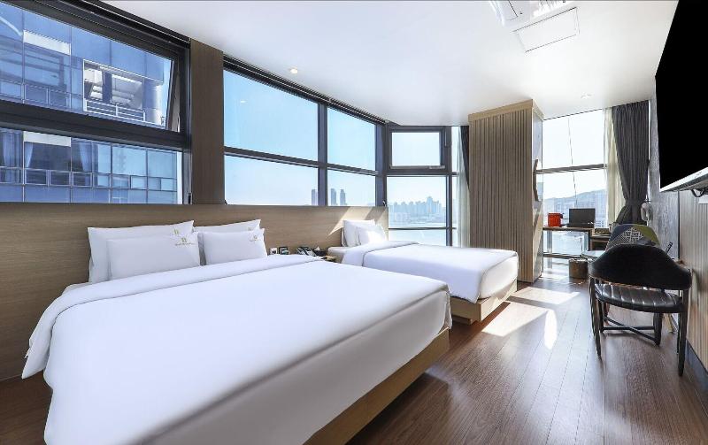 Hotel Ocean View image