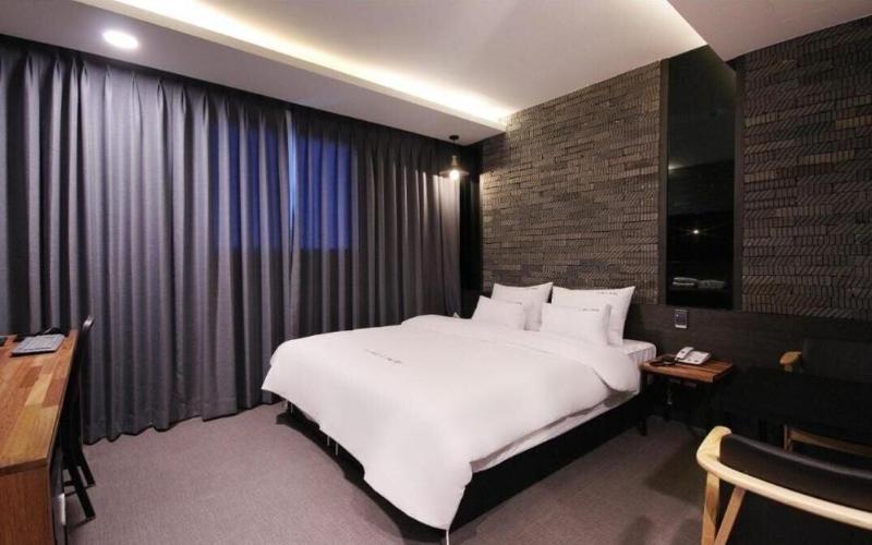 Idea Hotel image