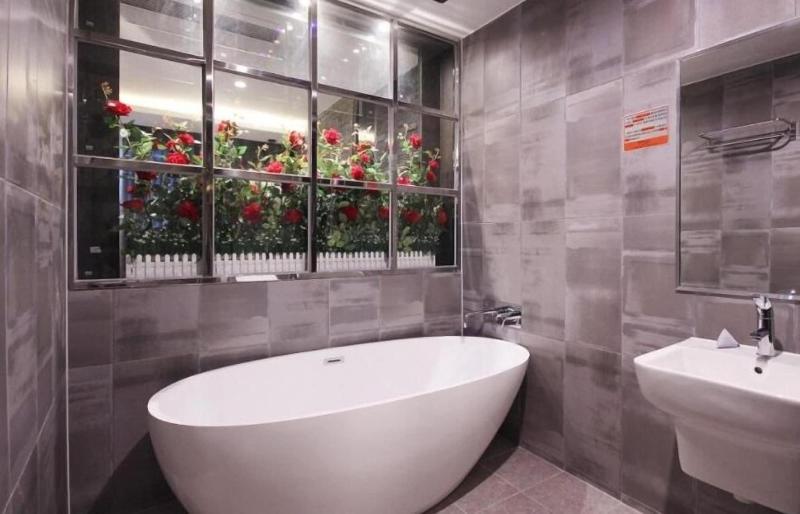 Idea Hotel image