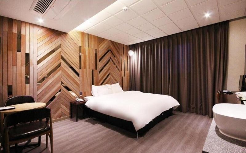 Idea Hotel image