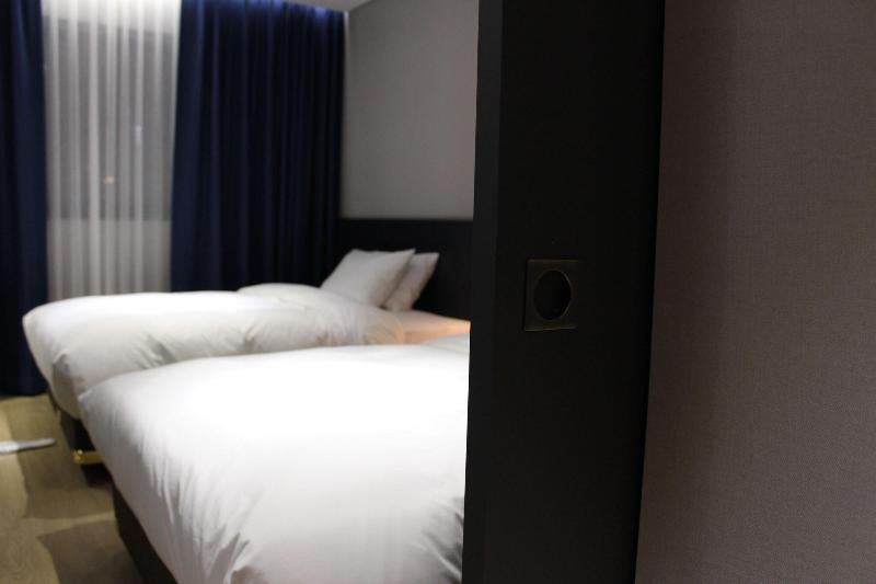 Rivertain Hotel Gyeongju image