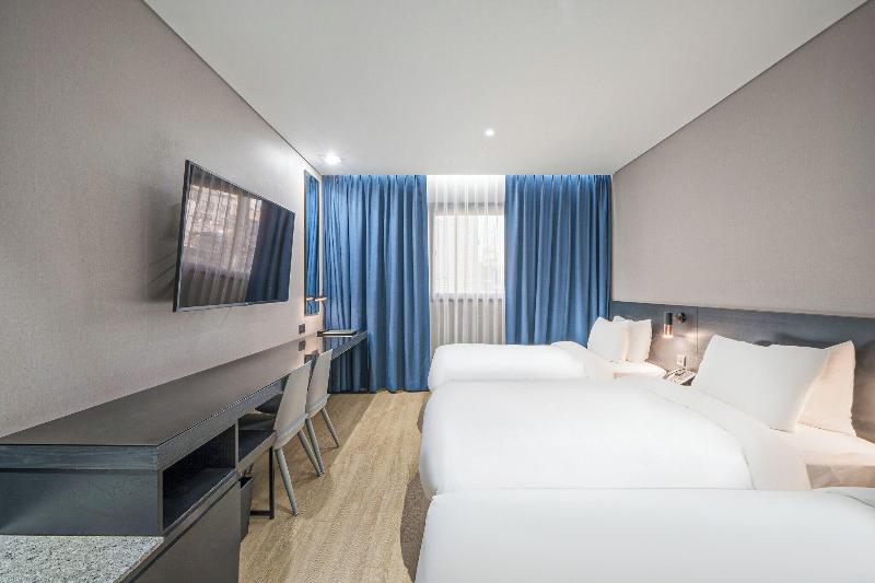 Rivertain Hotel Gyeongju image