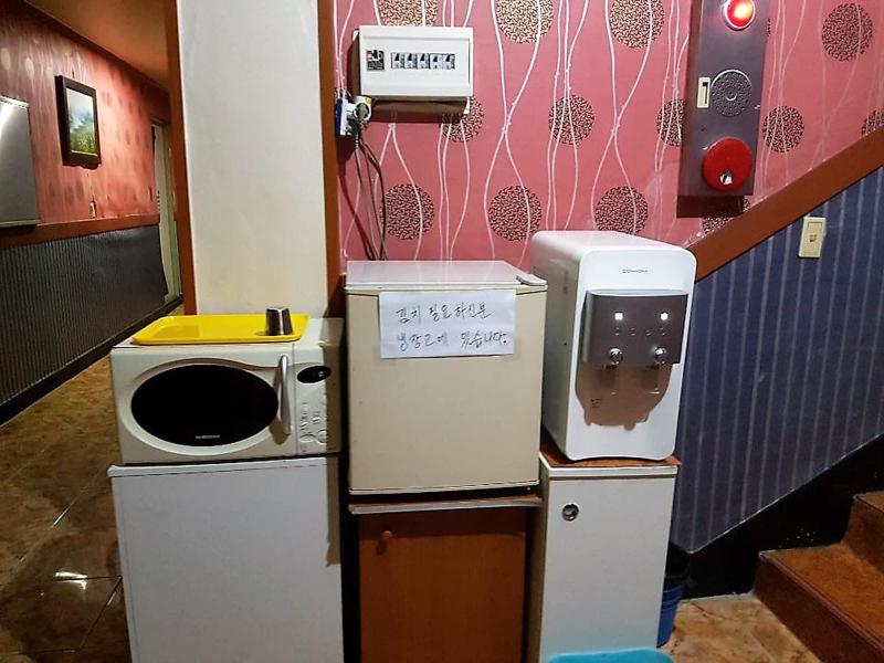 Myeongdong Motel image