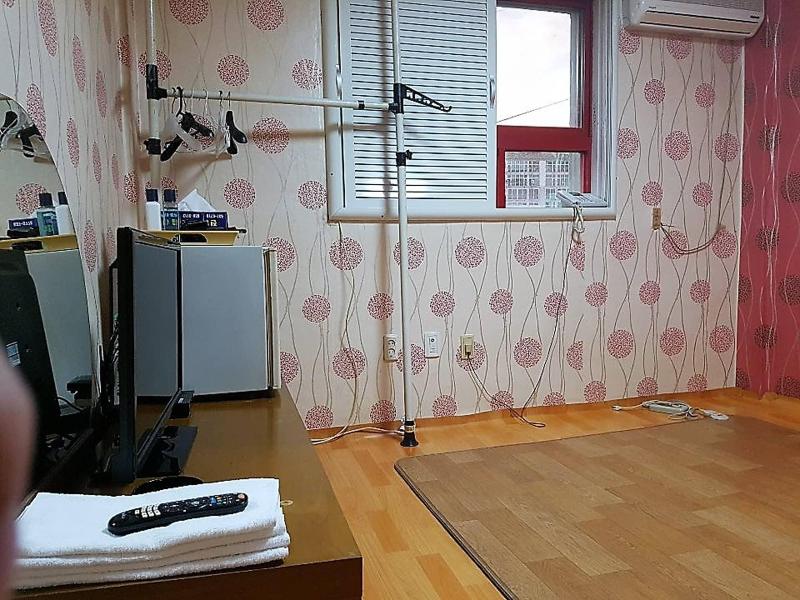 Myeongdong Motel image