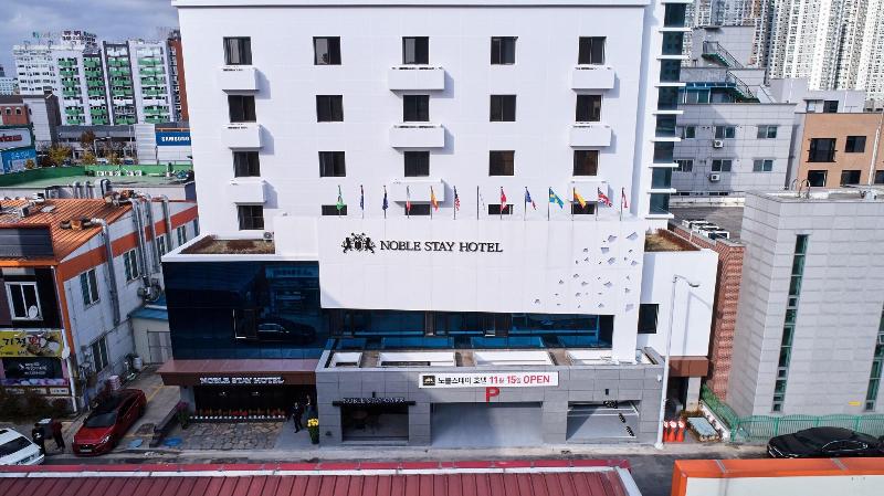 Noble Stay Hotel image