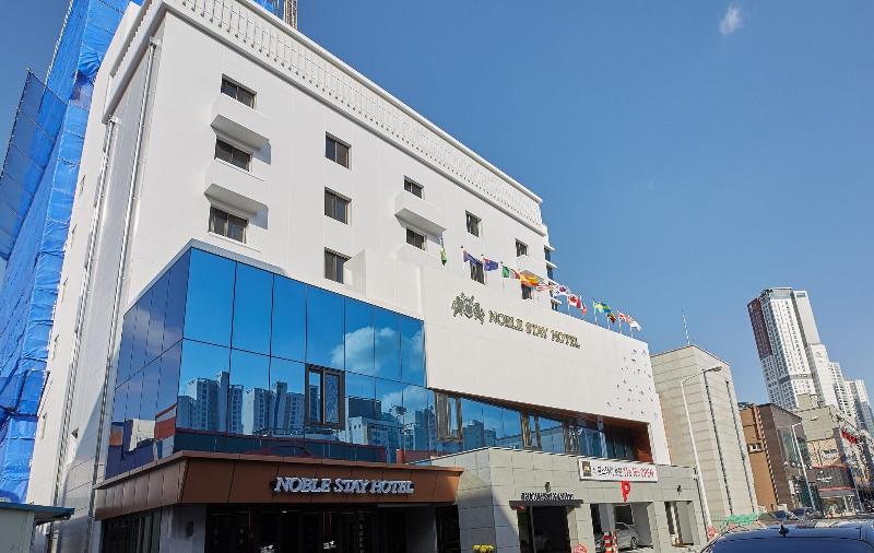 Noble Stay Hotel image