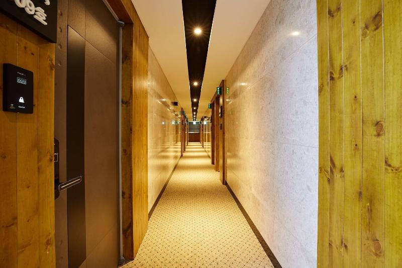 Noble Stay Hotel image