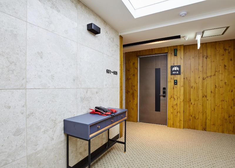 Noble Stay Hotel image