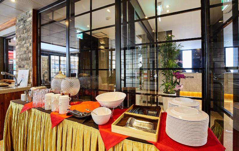 Noble Stay Hotel image