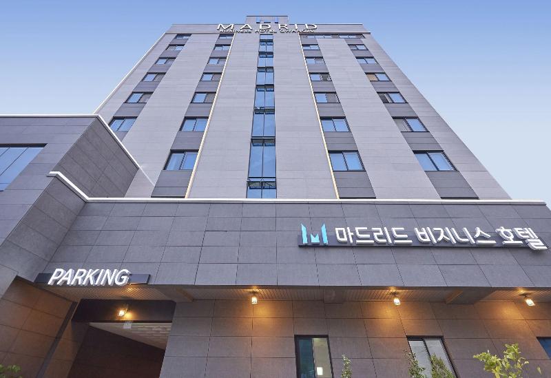 Madrid Hotel Gwangju image