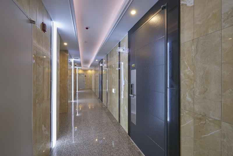 Madrid Hotel Gwangju image
