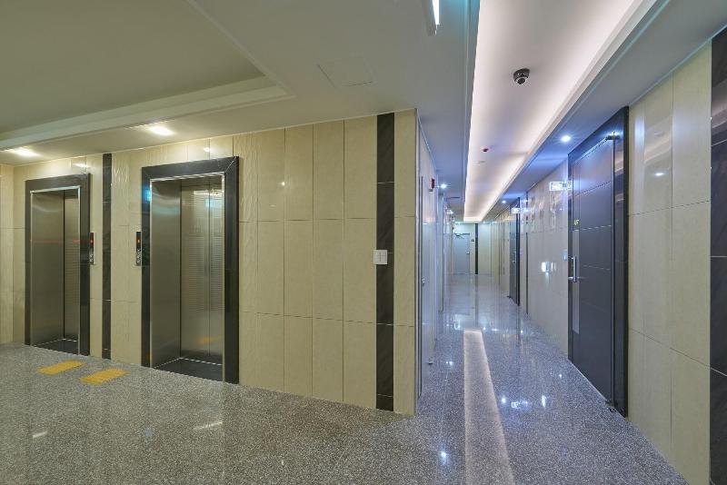 Madrid Hotel Gwangju image