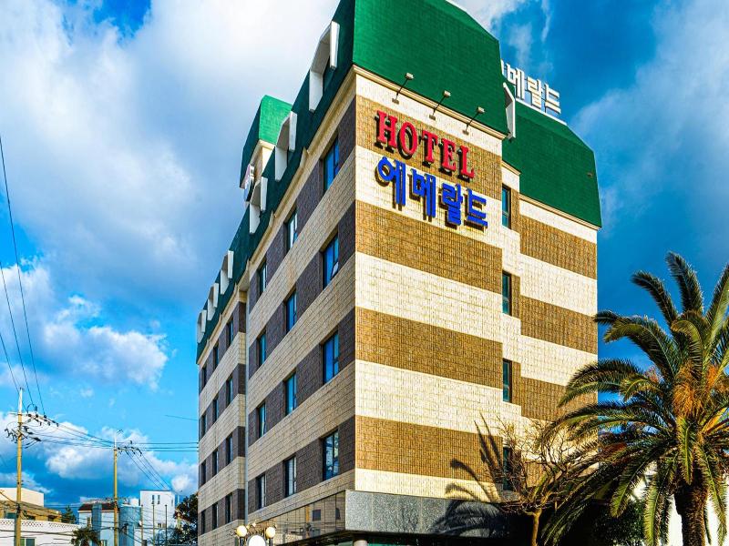 Emerald Hotel — photo 14